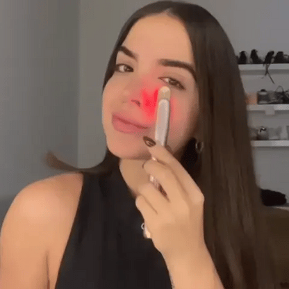 VitaLight® Varita Masajeadora Facial Con Luz Roja 4 en 1