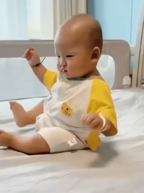 SILLÓN ERGONÓMICO INFLABLE PARA BEBÉS ★ BABYCHILL® Seguridad y comodidad garantizada