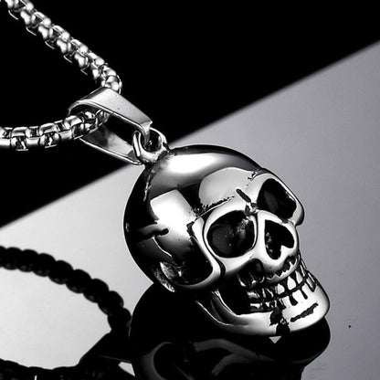 DarkEdge™ Collar con Dije de Calavera