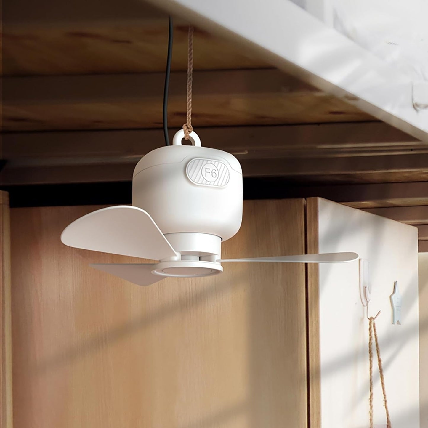 CoolAir™ VENTILADOR PORTÁTIL RECARGABLE LED